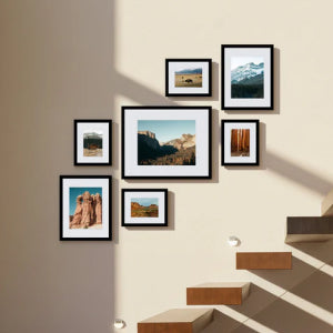 Staircase wall frame galleries