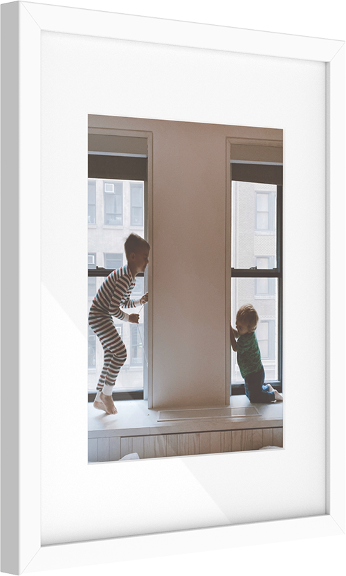 Luxe wall frame - white (with wide mat)